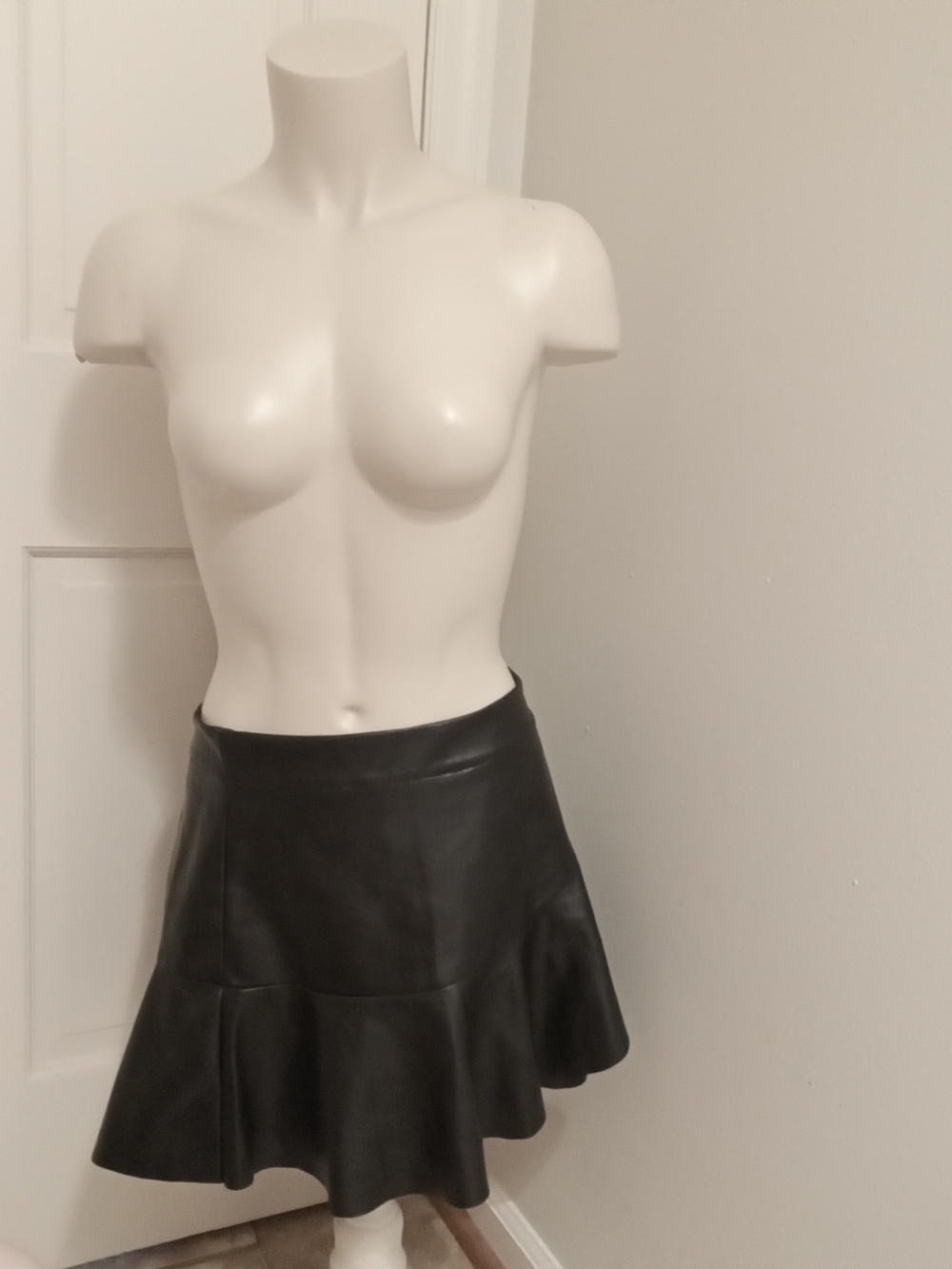 DO+BE Black Faux Leather Flared Mini Skirt